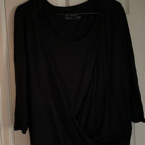 Eddie Bauer long sleeve twisted front T-shirt! Great with jeans!